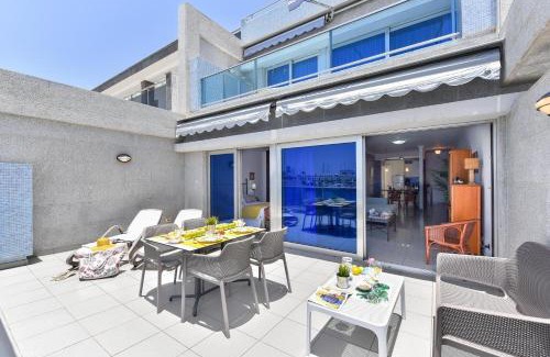 Playa de Mogan Apartment | Luxury BeachFront Mogan