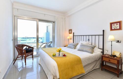 Playa de Mogan Apartment | Luxury BeachFront Mogan