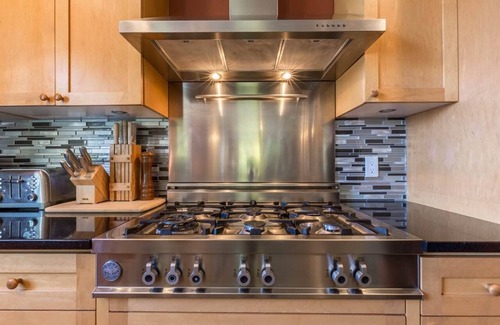 Langdale House | Luxury Beachfront Estate in Gibsons