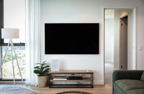 Palm Beach Apartment | Luxury Beachside Apartment - The Hemingway