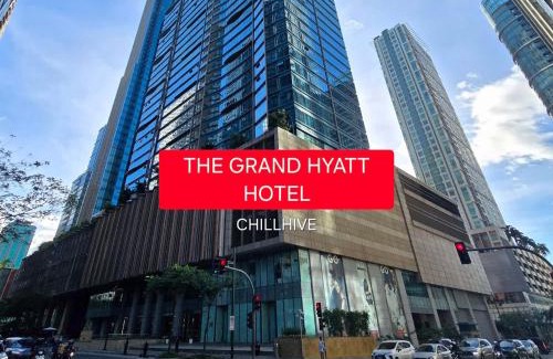 Bonifacio Global City House | Luxury BGC Condo Across Mitsukoshi #upt112b
