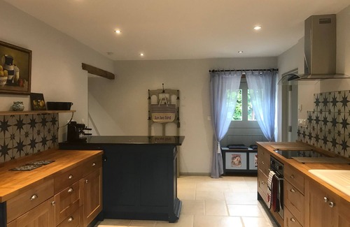 Le Ferre Cottage | Luxury Boutique style Gite with secluded sunny garden & hot-tub*