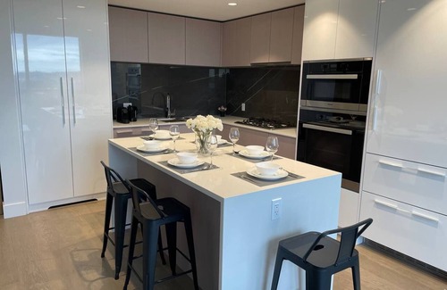 District of North Vancouver Condo | Luxury Brand New 2 Bedroom 2 Bath Condo