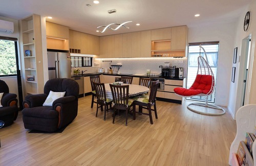 Saint Johns House | Luxury brand new designer living townhouse, 5 minutes too all amenities
