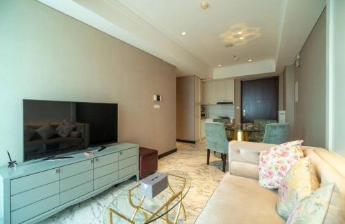 Jakarta Apartment | Luxury & Bright 2BR Chianti Tower Mall Access