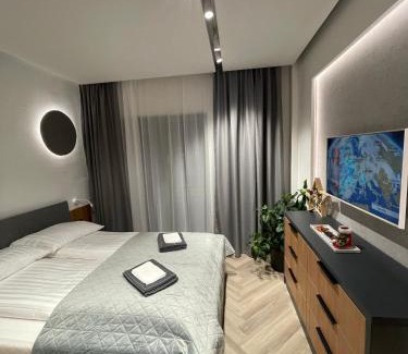 Sibiu Apartment | Luxury by The Lake Ap 25