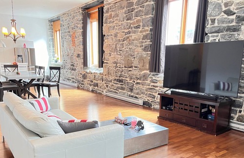 Salaberry De Valleyfield Condo | Luxury Unique Loft