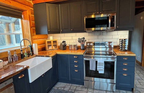 Kamas Cabin | Luxury Cabin at Mirror Lake Retreat