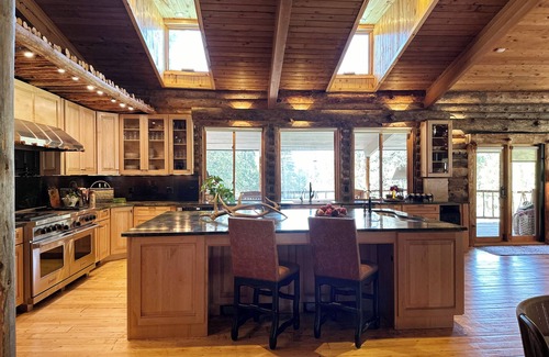 Sacramento Cabin | Luxury cabin located on a private ranch in Cloudcroft