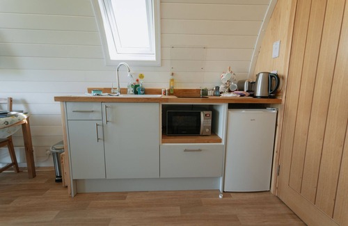 Tirabad Cabin | Luxury Cabin with Hot Tub in the Welsh Countryside