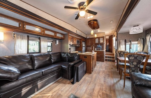 Miller Beach Cottage | Luxury Camper in Dunes Grill + Fire Pit