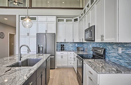 Morristown House | Luxury Cannon Lake Home w/Private Pool & Views
