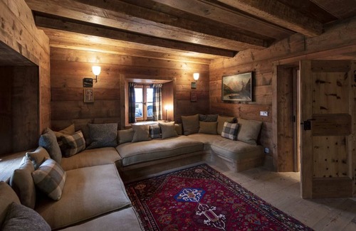 Cortina d'Ampezzo Ski Chalet | Luxury Chalet Alverà - Fascino Senza Tempo