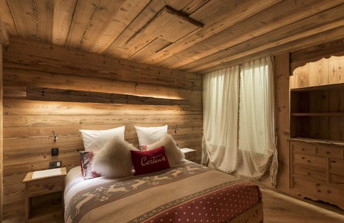 Cortina d'Ampezzo Ski Chalet | Luxury Chalet Alverà - Vivere La Tradizione