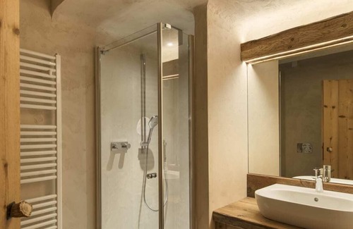 Cortina d'Ampezzo Ski Chalet | Luxury Chalet Alverà - Vivere La Tradizione