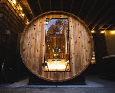 Windham Ski Chalet | Luxury Chalet, Firepit, Sauna, Pet Friendly, 5 mins to Windham Mtn resort