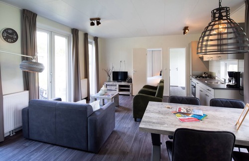 Zorgvlied Ski Chalet | Luxury chalet on beautiful leisure park.