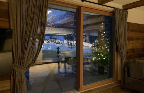 Penia Apartment | Luxury Chalet Orchidea