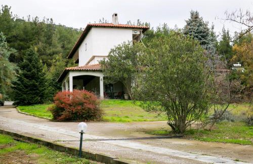 Serres Villa | Luxury Chez-Moi
