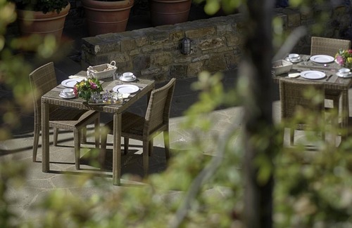 Panzano in Chianti Apartment | Luxury Chianti For Four in Panzano Chianti