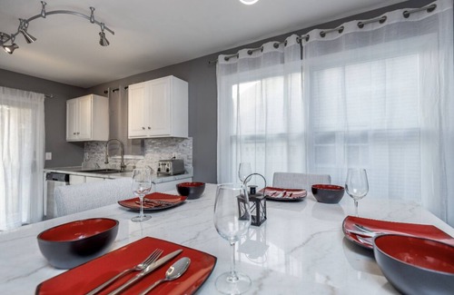Ottawa Villa | Luxury Chic Villa with Fireplace