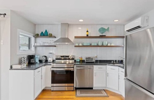 Clinton House | Luxury Clinton Beach Housenn
