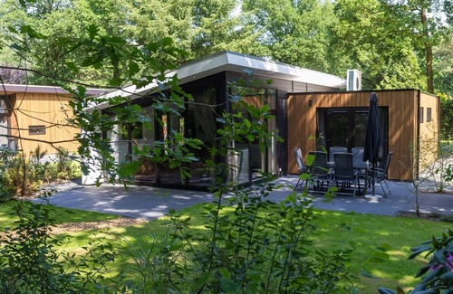 Wekerom House | Luxury, comfort and equippedwith 2 bathrooms