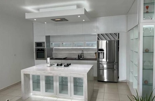 Cole Bay House | Luxury Condo in Simpson Bay