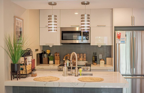McLean Condo | Luxury condo in Tyson’s Corner! Amazing location