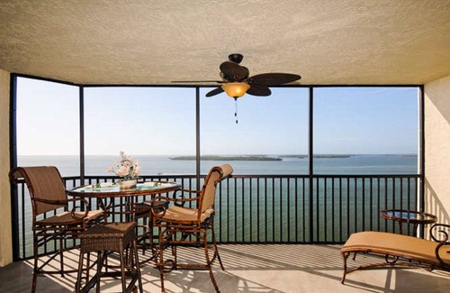 Punta Rassa Condo | Luxury Condo Sanibel Harbor Tower #915