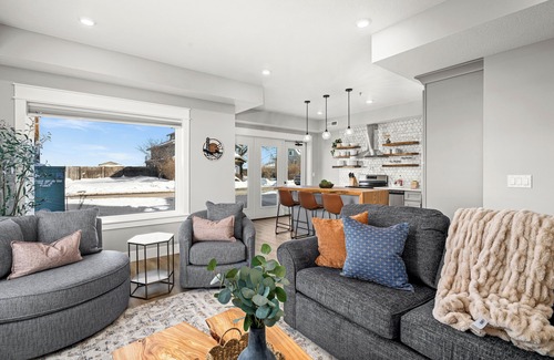 St. Louis County Condo | Luxury Condo w/Beach Access | Dragestil 713-1
