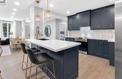 Eringate House | Luxury cottag like home with 5 bedrooms