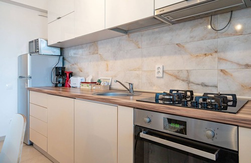 Militari Apartment | Luxury Cozy Studio near Lujerului Subway station