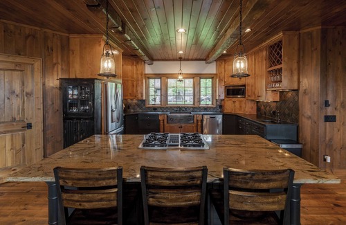 Pequot Lakes House | Luxury Craftsman Lower Whitefish Home