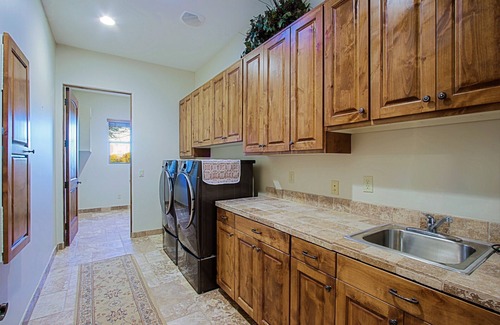 Anthem House | Luxury Custom Home on 1 acre, heated spa and pool, plus casita, no HOA, bring RV