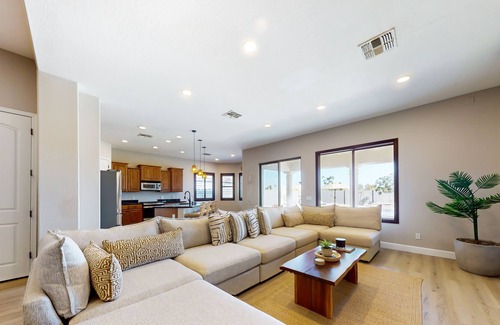 South Mountain House | Luxury desert retreat with a pool, cabana, grill, fireplace, & AC - dog-friendly