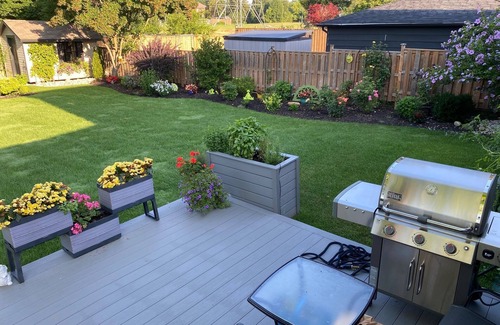 Etobicoke House | Luxury detached house in Etobicoke/Toronto - walk to subway and shops