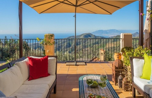 Moclinejo Villa | Luxury detached villa with pool and stunning sea views (30 min from Malaga)