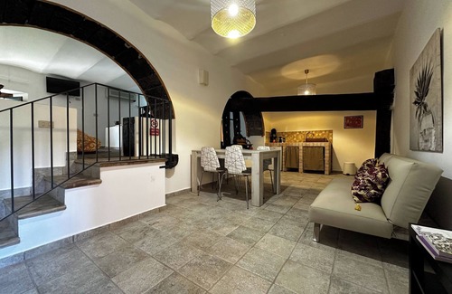 Mitogio Apartment | Luxury "Dionysus" Apartment