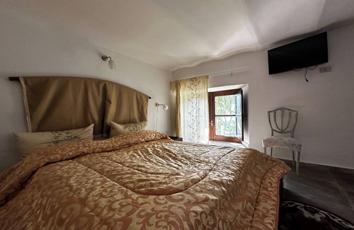 Mitogio Apartment | Luxury "Dionysus" Apartment