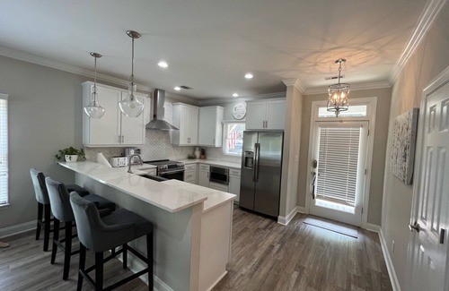 Lake Oconee House | ~ Luxury ~ Direct Lake Access Home - Reynolds Lake Oconee, GA - Exceptional!