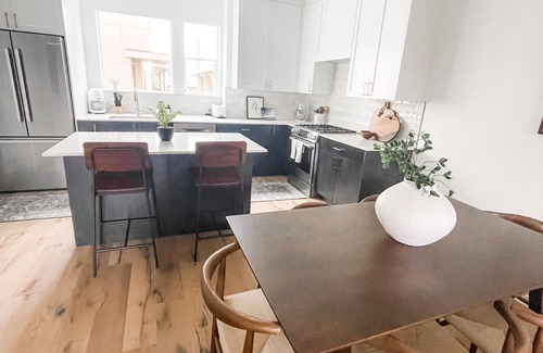 Central Business District House | Luxury Downtown Spacious 3 bedroom New Townhome