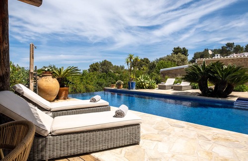 Sant Agusti des Vedra Villa | Luxury Ibiza Villa for 8 Sleeps (Possibility 10 people) - Private Pool