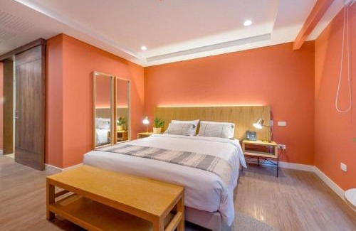 Los Naranjos Apartment | Luxury Escape by El Tesoro Perfect Location 302
