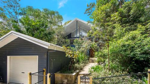Pearl Beach House | Luxury Escape On Crystal