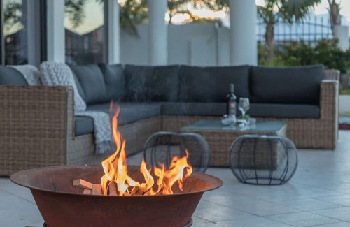 Port Lincoln House | Luxury Escape - Rate Variable *See rates below*