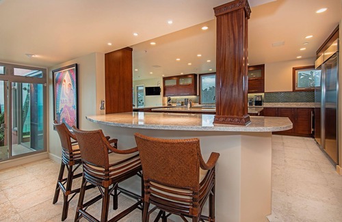Waimanalo Beach House | Luxury Estate~Spectacular Location~Heated Pool~Private Beach Access!