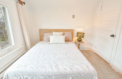 The Junction Hotel | LUXURY ESTATE STEPS TO DOWNTOWN n