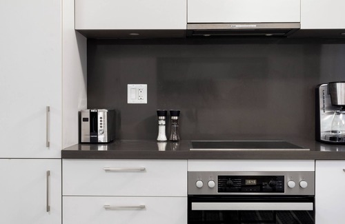Bloor-Yorkville Condo | Luxury Executive Condo in Yorkville