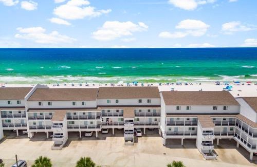 Sunnyside House | Luxury Family Beach Front Property! Family Oriented! Gulf Views!